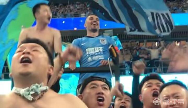 本赛季大连英博双杀辽宁铁人,斯坦丘在两场德比中均打入制胜球